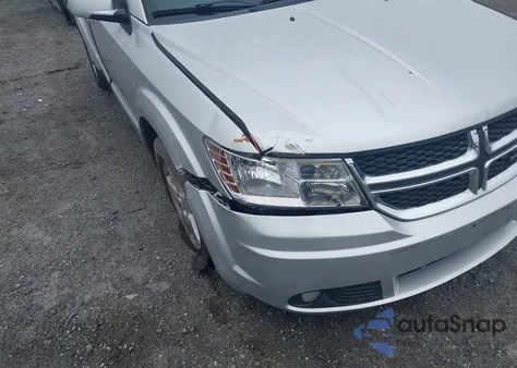 2012 Dodge Journey Sxt z USA, uszkodzony, nr VIN 3C4PDCBG6CT324186